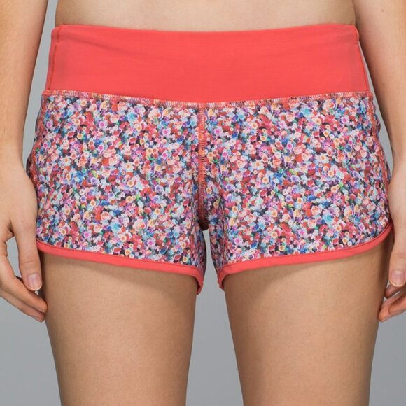 Lululemon Run: Speed Short *4-way Stretch Prism Petal Multi Atomic Red sz 10 - Picture 2 of 12